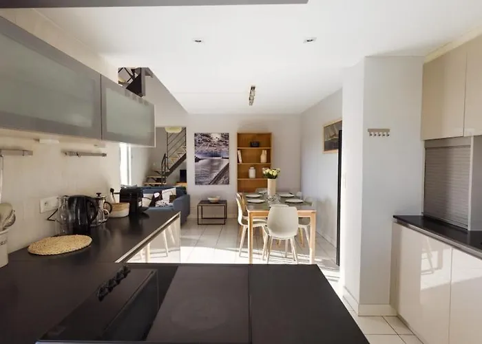 Duplex Terrasse Place Du Marche La Baule