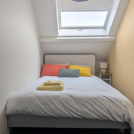 Appartement Duplex Terrasse Place Du Marché *